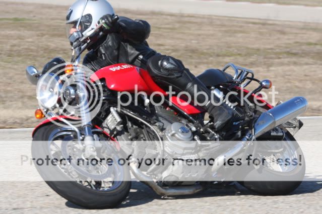 http://i381.photobucket.com/albums/oo253/Guzzila/IMG_2011.jpg