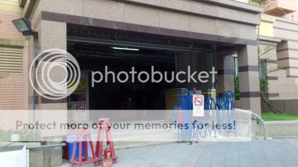 [分享] 松山站出入口